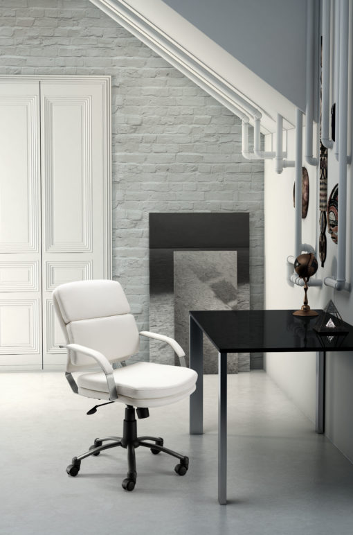 White Relaxed Director's Office Chair