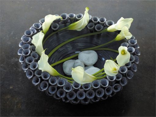 Iris Black Raised Flower Bowl