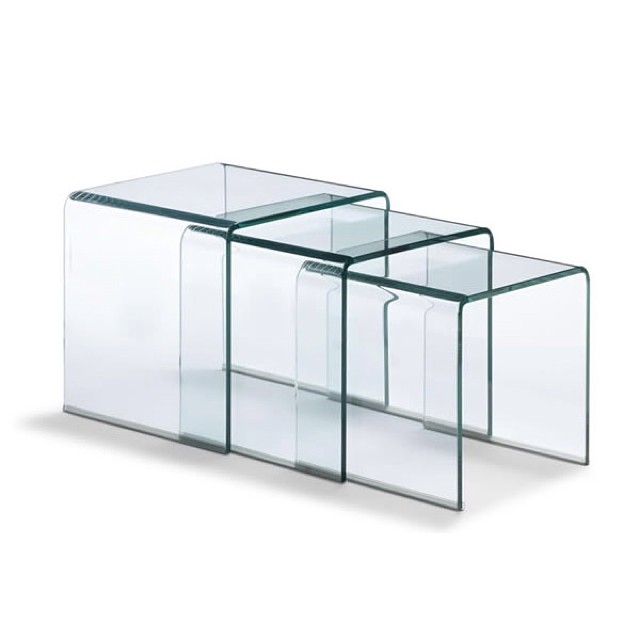 Clearly Ideal: Outdoor Glass Tables