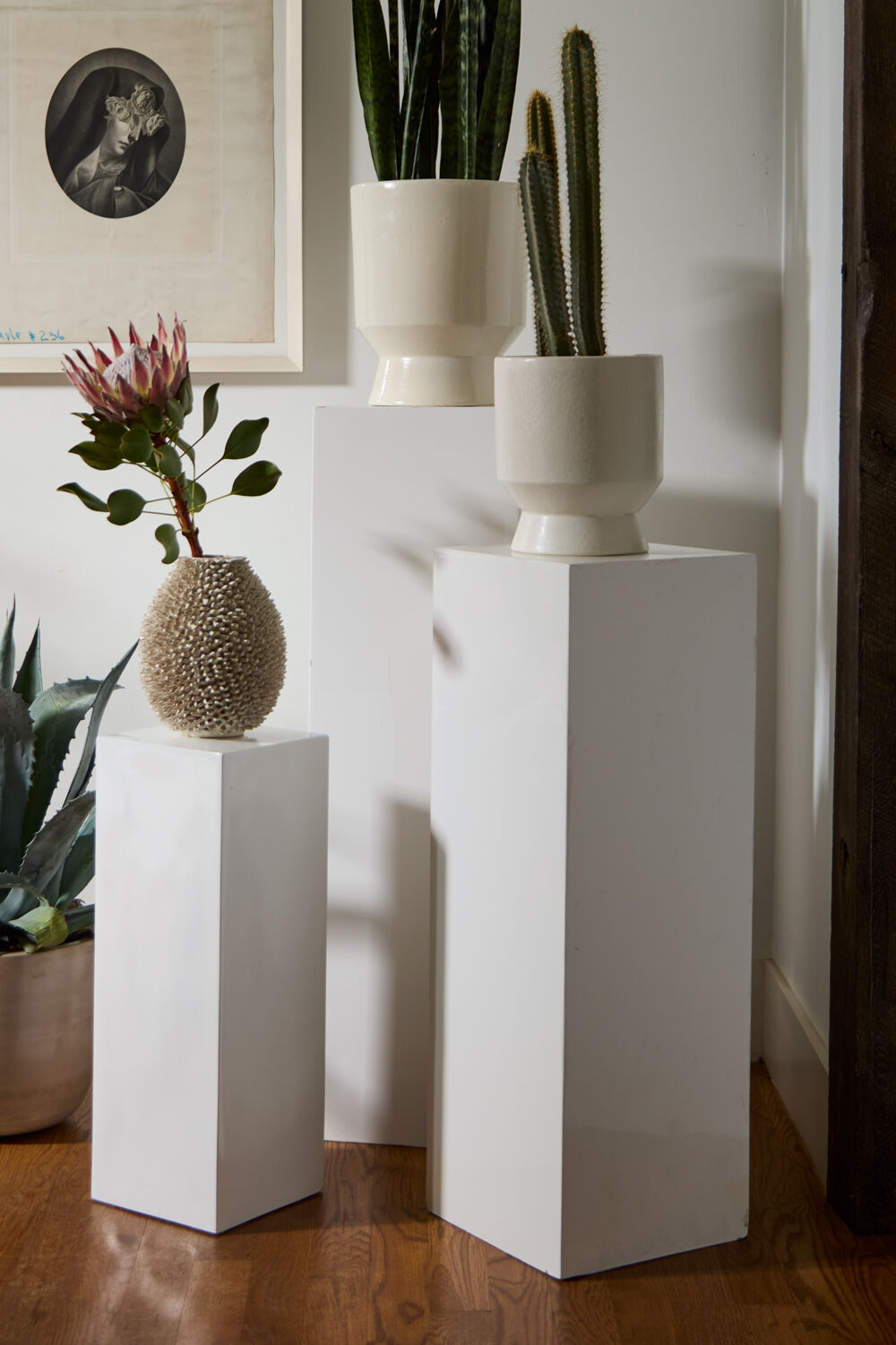 Blanc White Square Concrete Columns