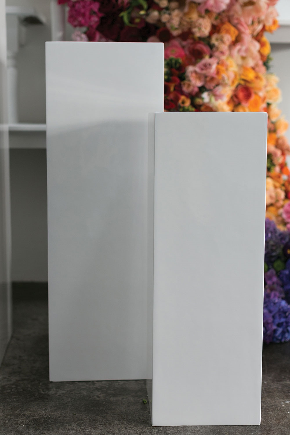 Blanc Column Lifestyle