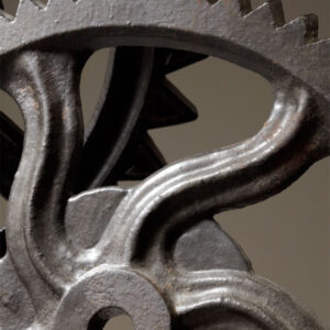 iron-bronze-modern-metal-gear-sculptures-CN04731_04732-detail.jpg