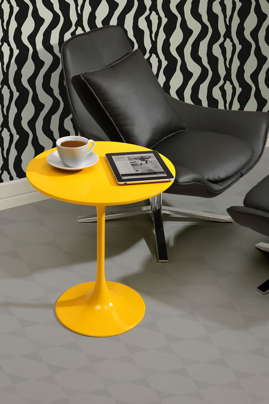 Tulip Side Table - Image 2